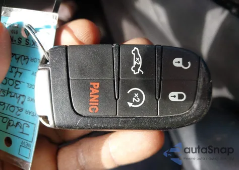 2016 Chrysler 300 300S Alloy Edition из США, поврежденный, VIN 2C3CCABG9GH324921